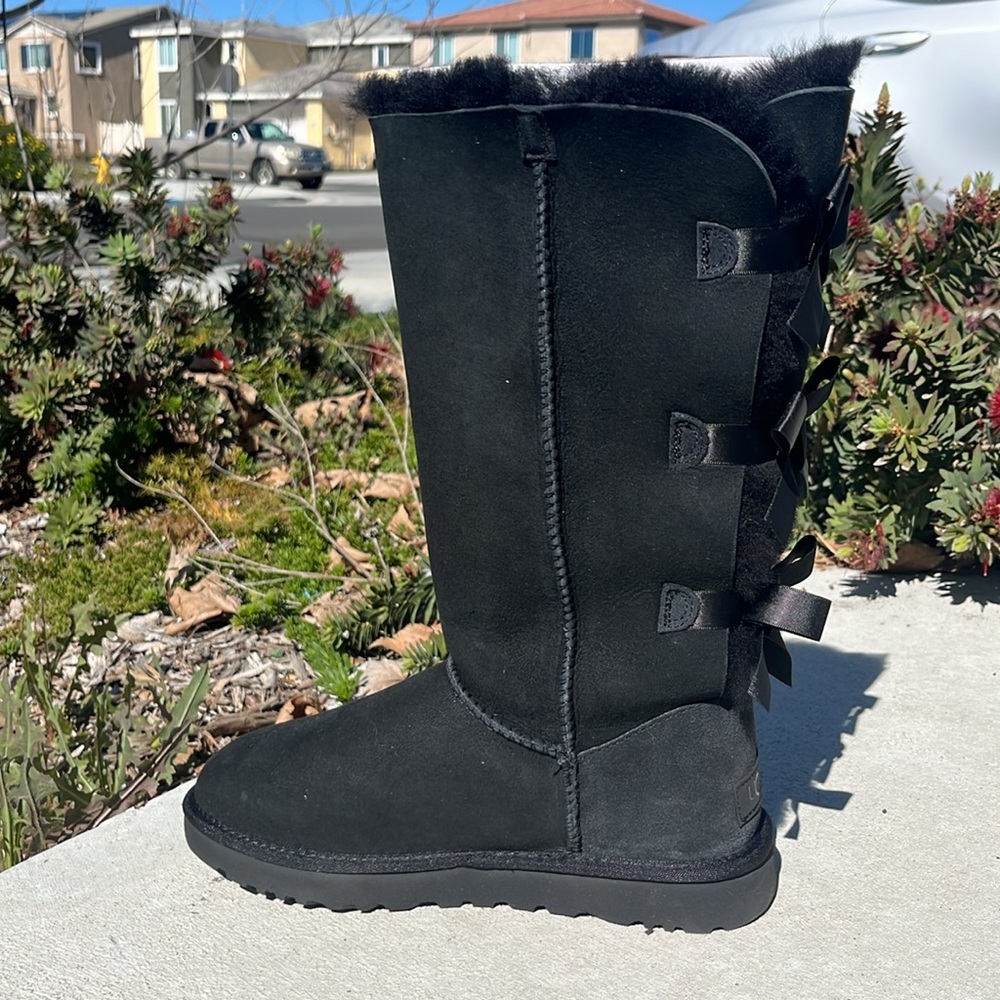 UGG BAILEY BOW TALL II Sheepskin Boots - Picture 4 of 13
